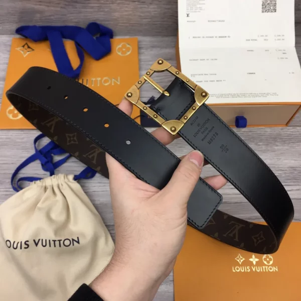 Louis Vuitton belt