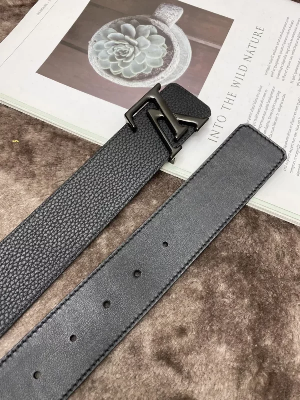 Louis Vuitton belt