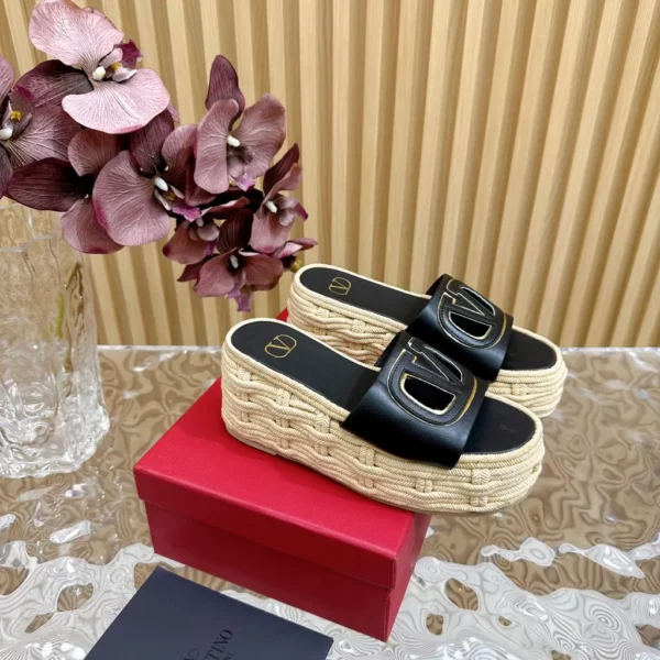 Valentino shoes - Reps shoes