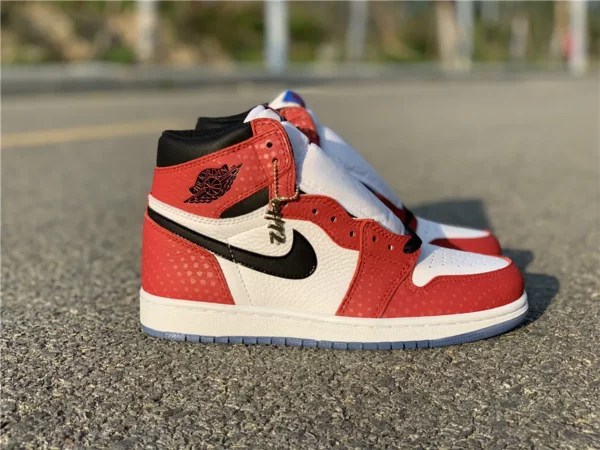 Air Jordan 1 Retro High OG Chicago Crystal - 2018-12-24 - Replica shoes