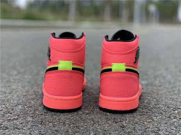 Air Jordan 1 WMNS Hot Punch - 2019-03-02 - Replica shoes