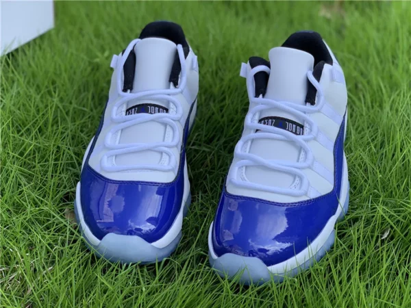 Air Jordan 11 Low WMNS Concord - Replica shoes