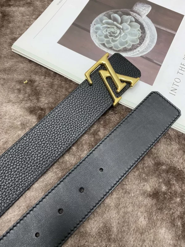 Louis Vuitton belt