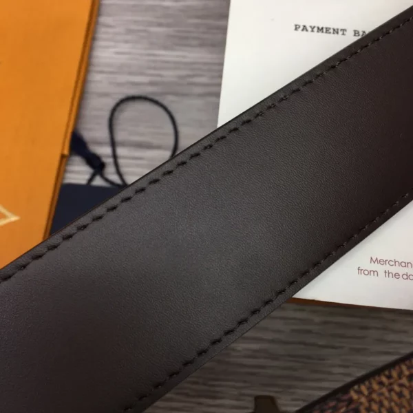 Louis Vuitton belt