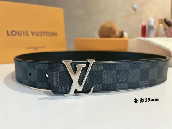 Louis Vuitton belt