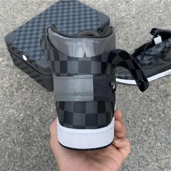 OFF-WHITE x LV x Air Jordan 1 - 2018-11-06 - Replica shoes