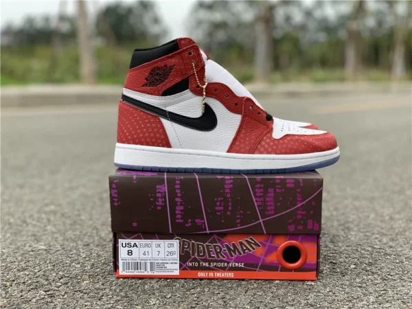 Air Jordan 1 Retro High OG Chicago Crystal - 2019-01-13 - Replica shoes