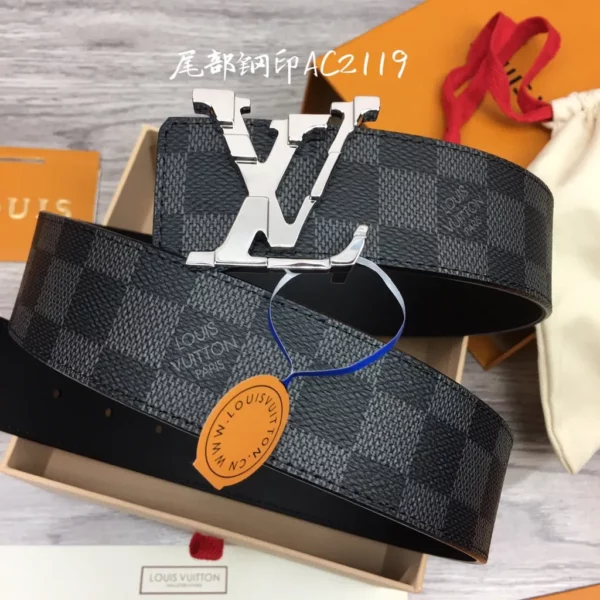 Louis Vuitton belt