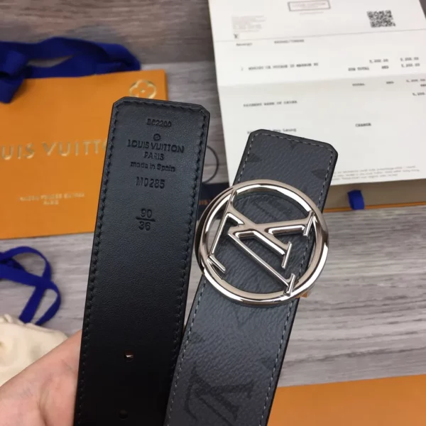 Louis Vuitton belt