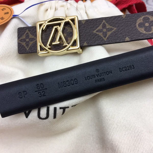 Louis Vuitton belt