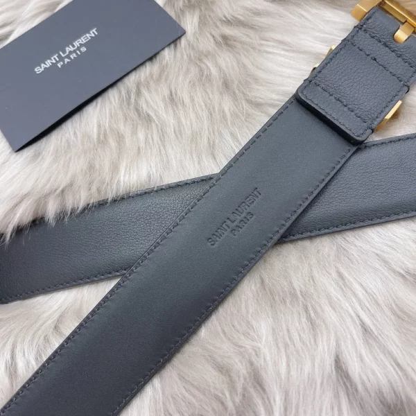 Saint Laurent belt