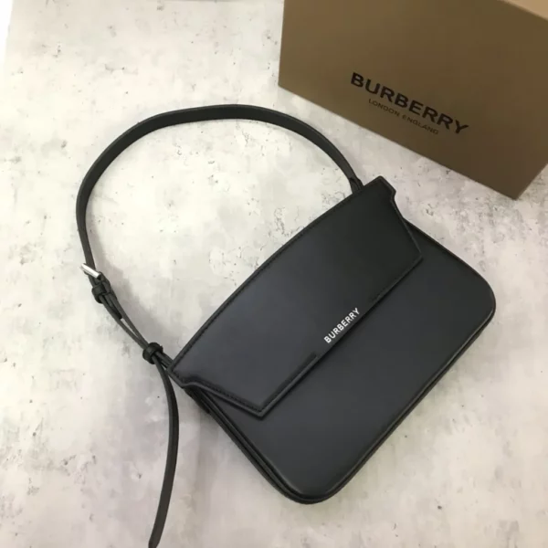 Burberry bag - replica bags