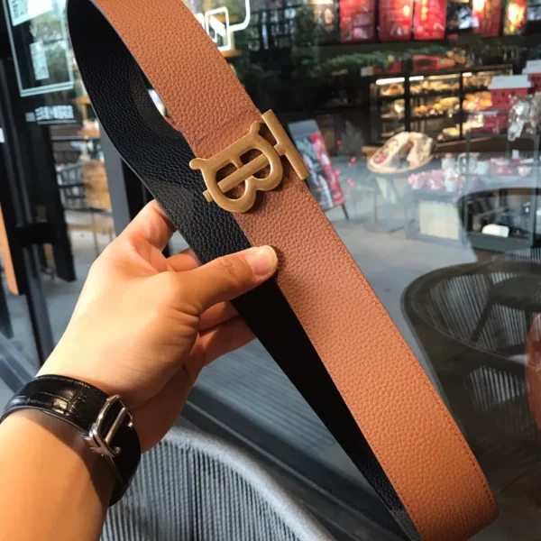 Burberry belt