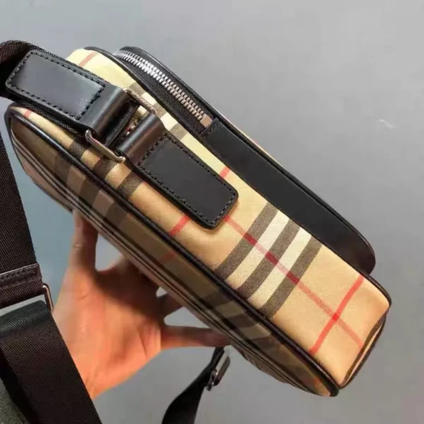 Burberry bag - rep bags