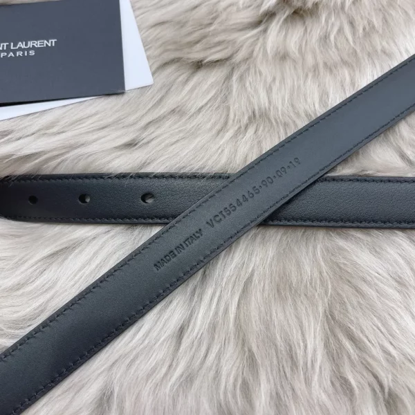 Saint Laurent belt