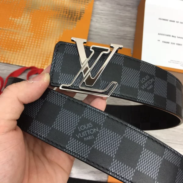 Louis Vuitton belt