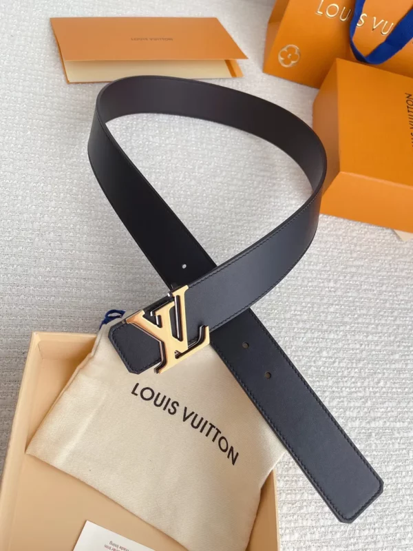 Louis Vuitton belt