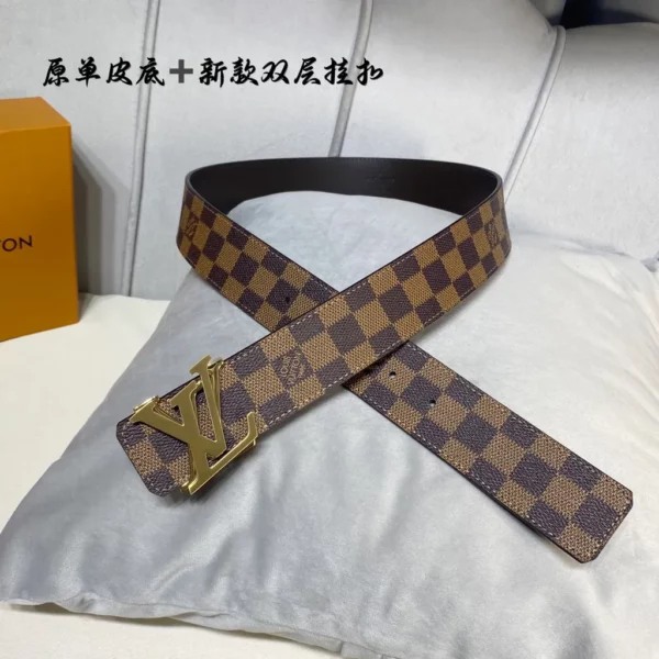 Louis Vuitton belt