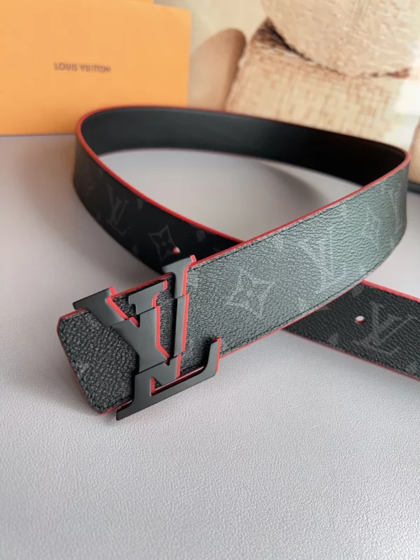 Louis Vuitton belt