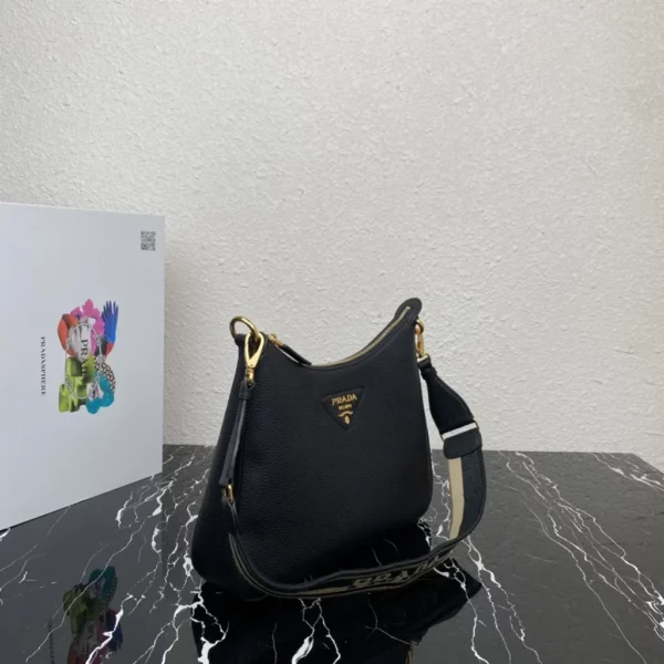 Prada bag - rep bags