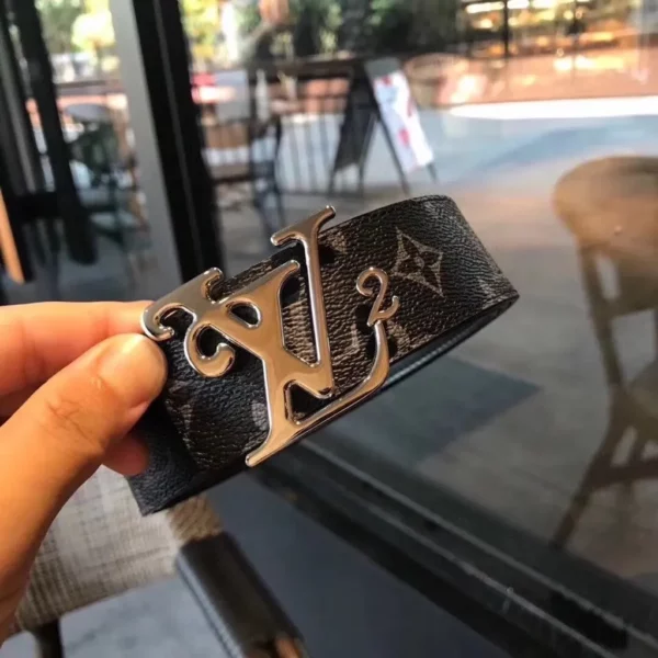 Louis Vuitton belt