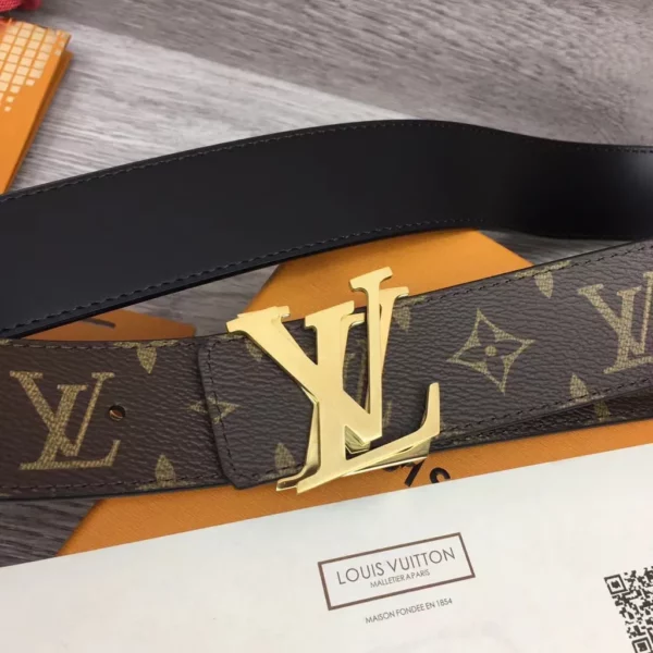 Louis Vuitton belt