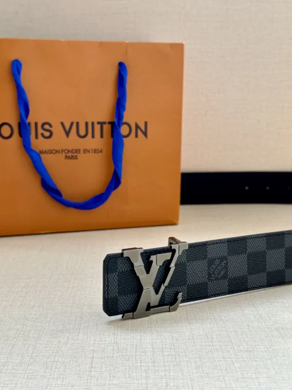 Louis Vuitton belt