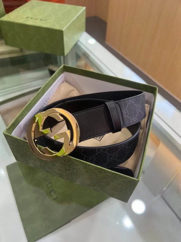 Gucci belt