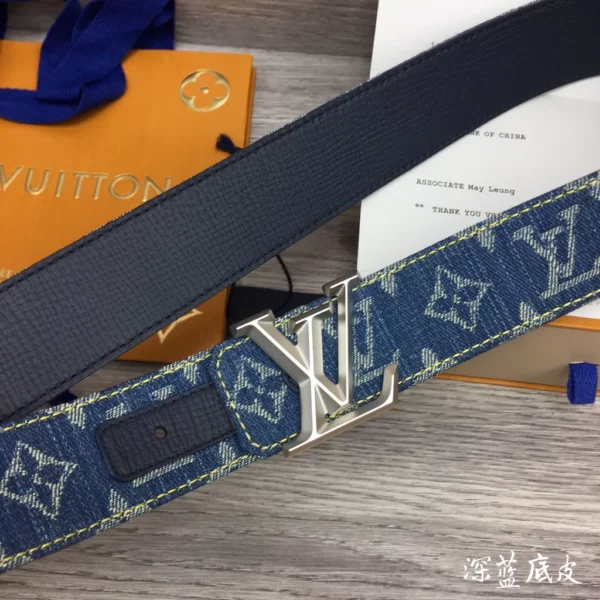 Louis Vuitton belt