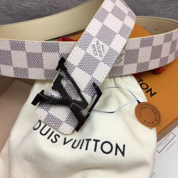 Louis Vuitton belt