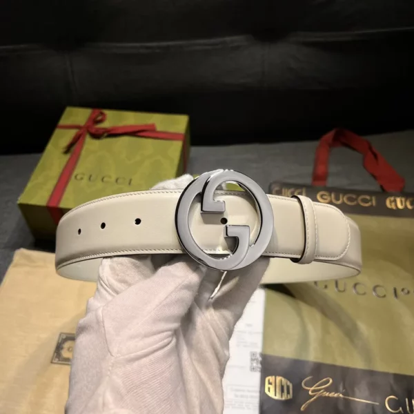 Gucci belt