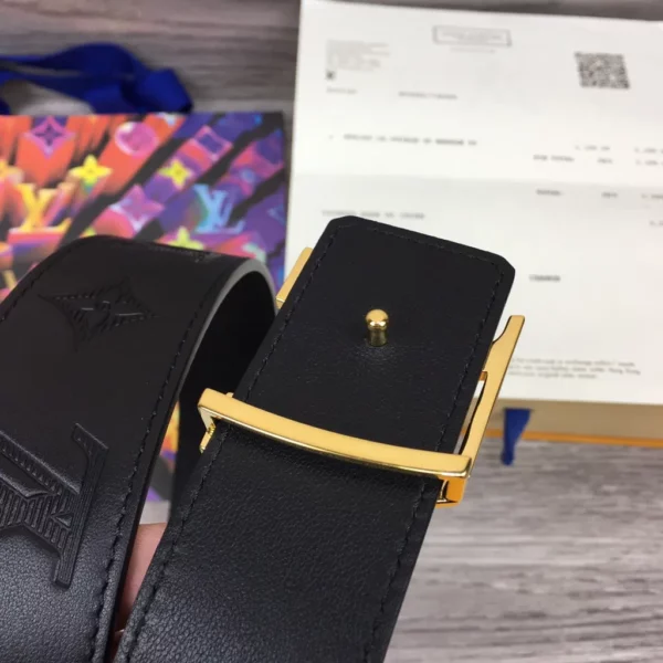 Louis Vuitton belt