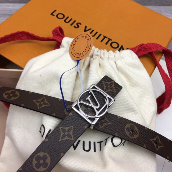 Louis Vuitton belt