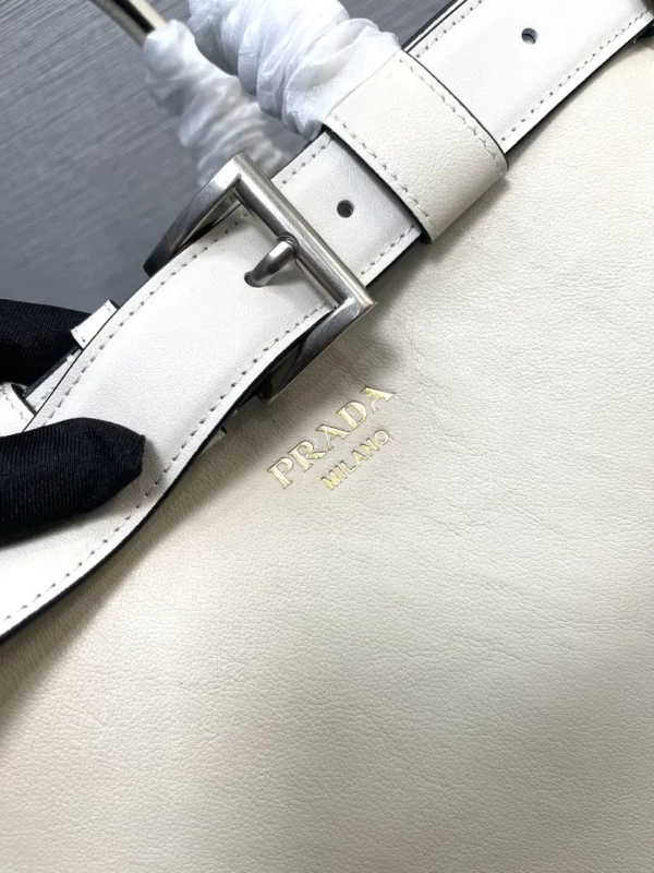 Prada bag - rep bags