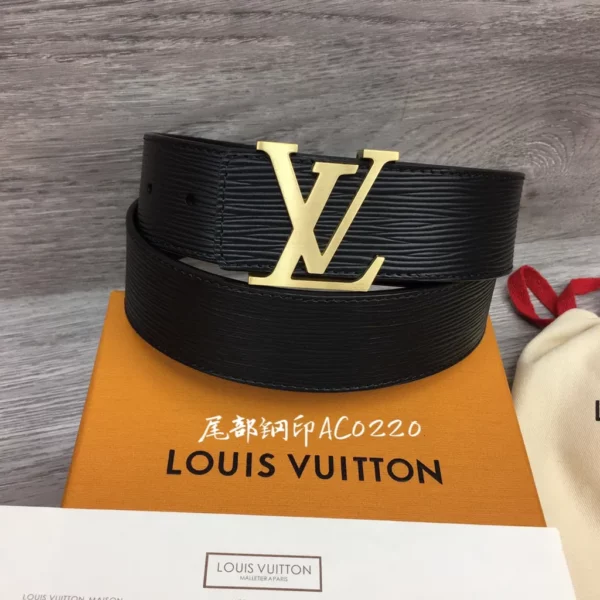 Louis Vuitton belt