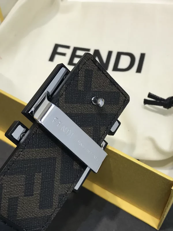 Fendi belt