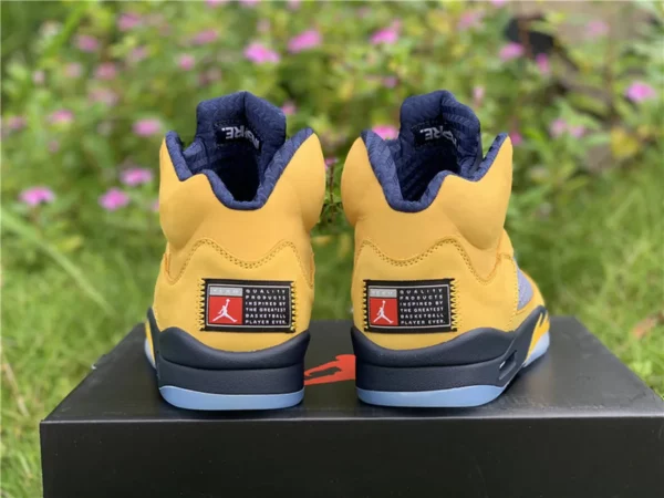 Air Jordan 5 SP Michigan - 2019-07-02 - Replica shoes