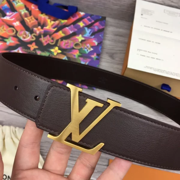 Louis Vuitton belt