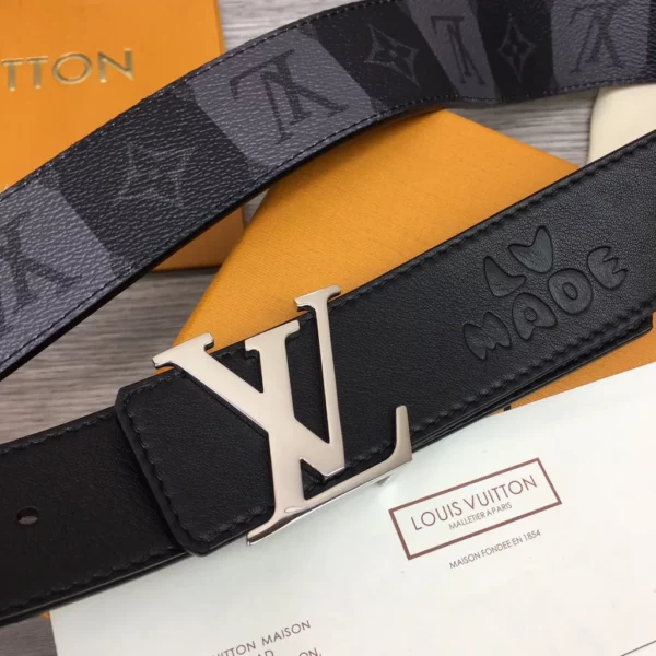 Louis Vuitton belt