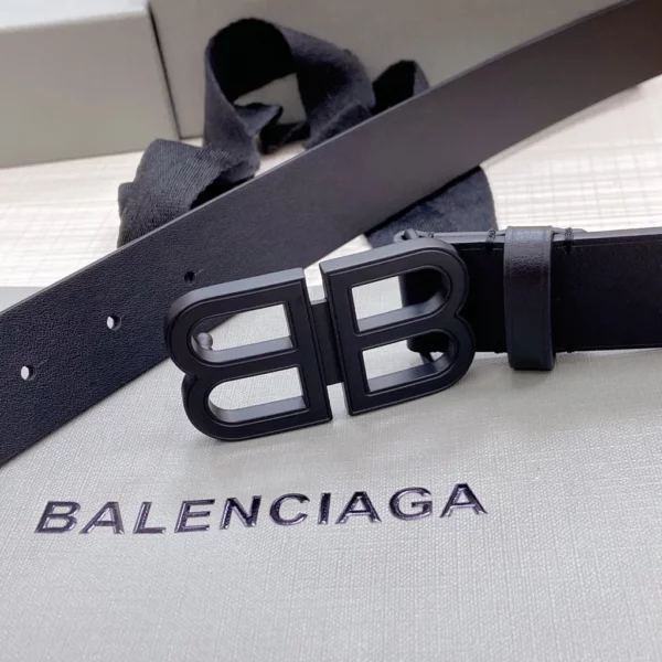 Balenciaga belt