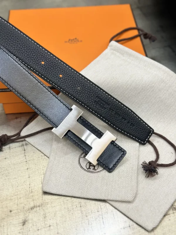 Hermes belt