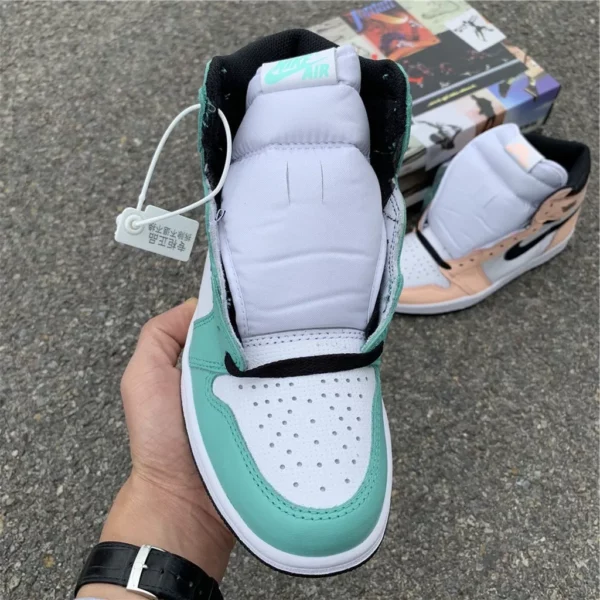 Air Jordan 1 - 2019-05-14 - Replica shoes