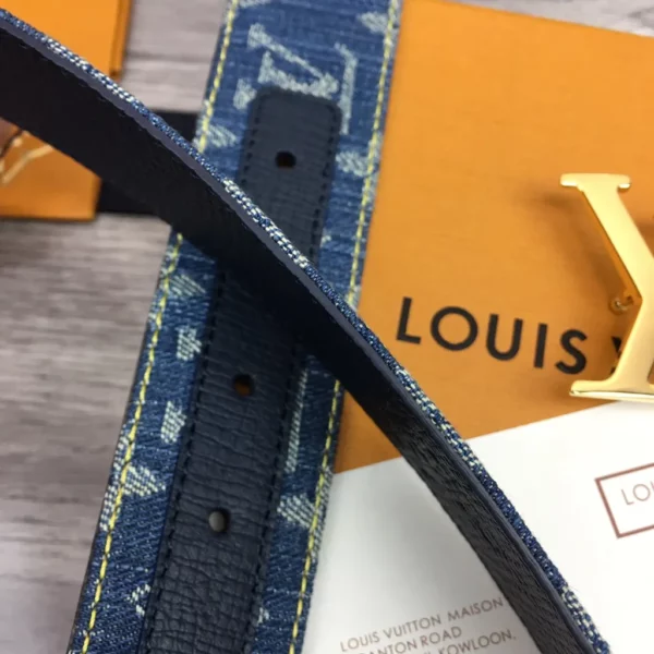 Louis Vuitton belt