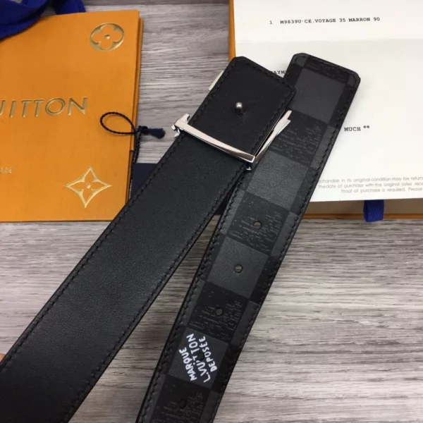 Louis Vuitton belt