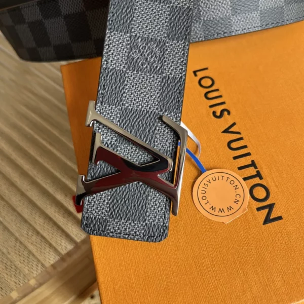 Louis Vuitton belt