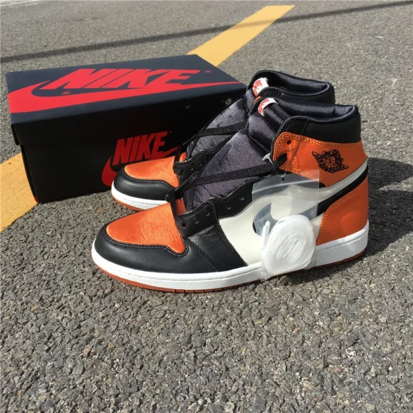 Air Jordan 1 Satin Shattered Backboard - 2018-07-16 - Replica shoes