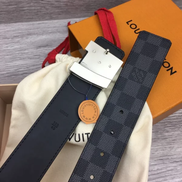 Louis Vuitton belt