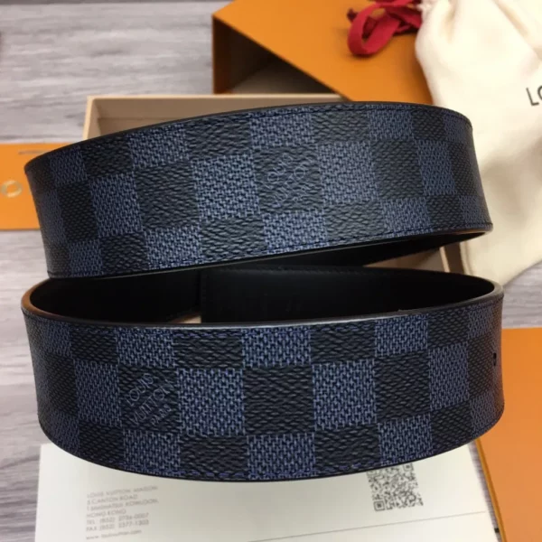 Louis Vuitton belt