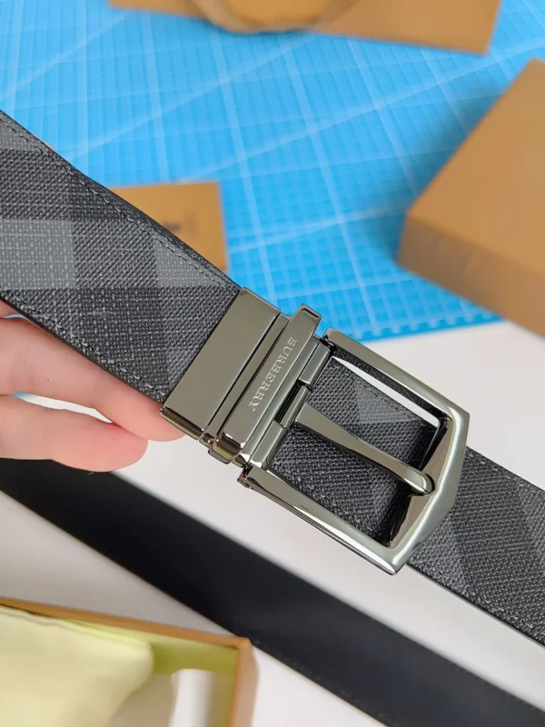 Burberry belt