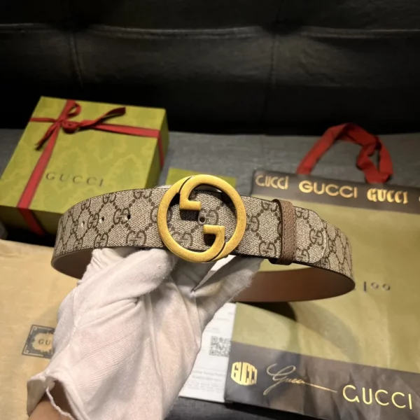 Gucci belt